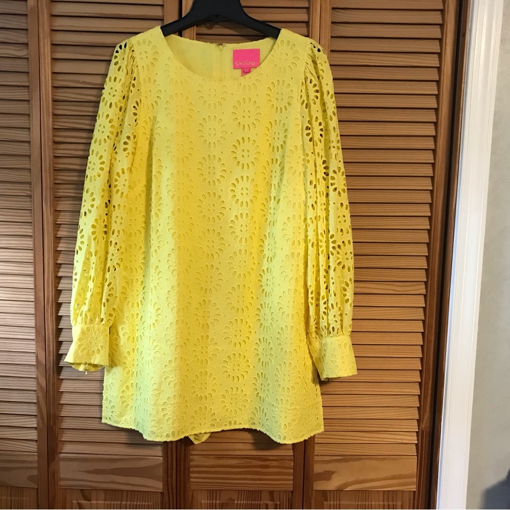 Yellow Eyelet Women's Romper EUC